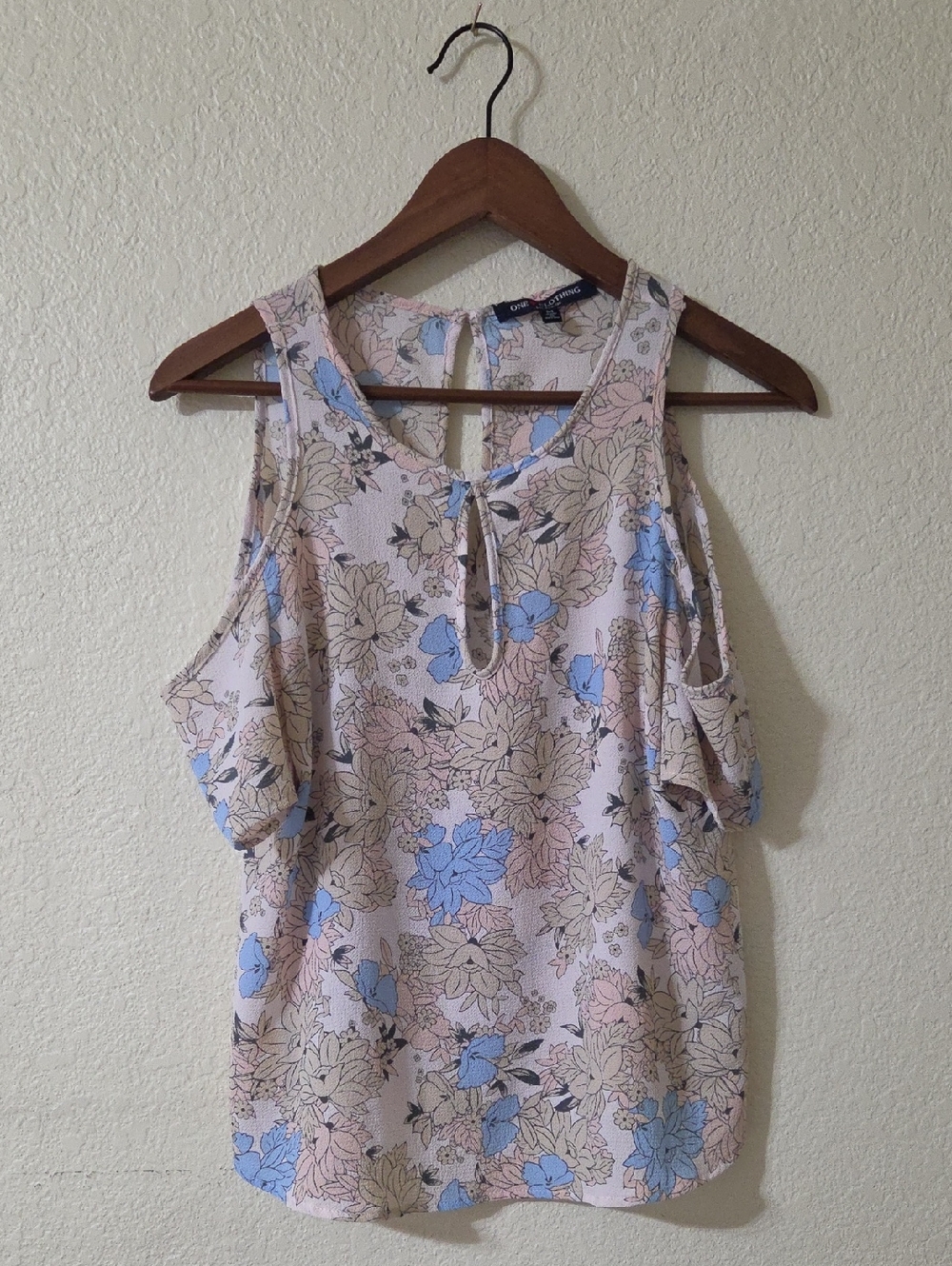 Cold-Shoulder Floral Tank Top - Pink & Blue